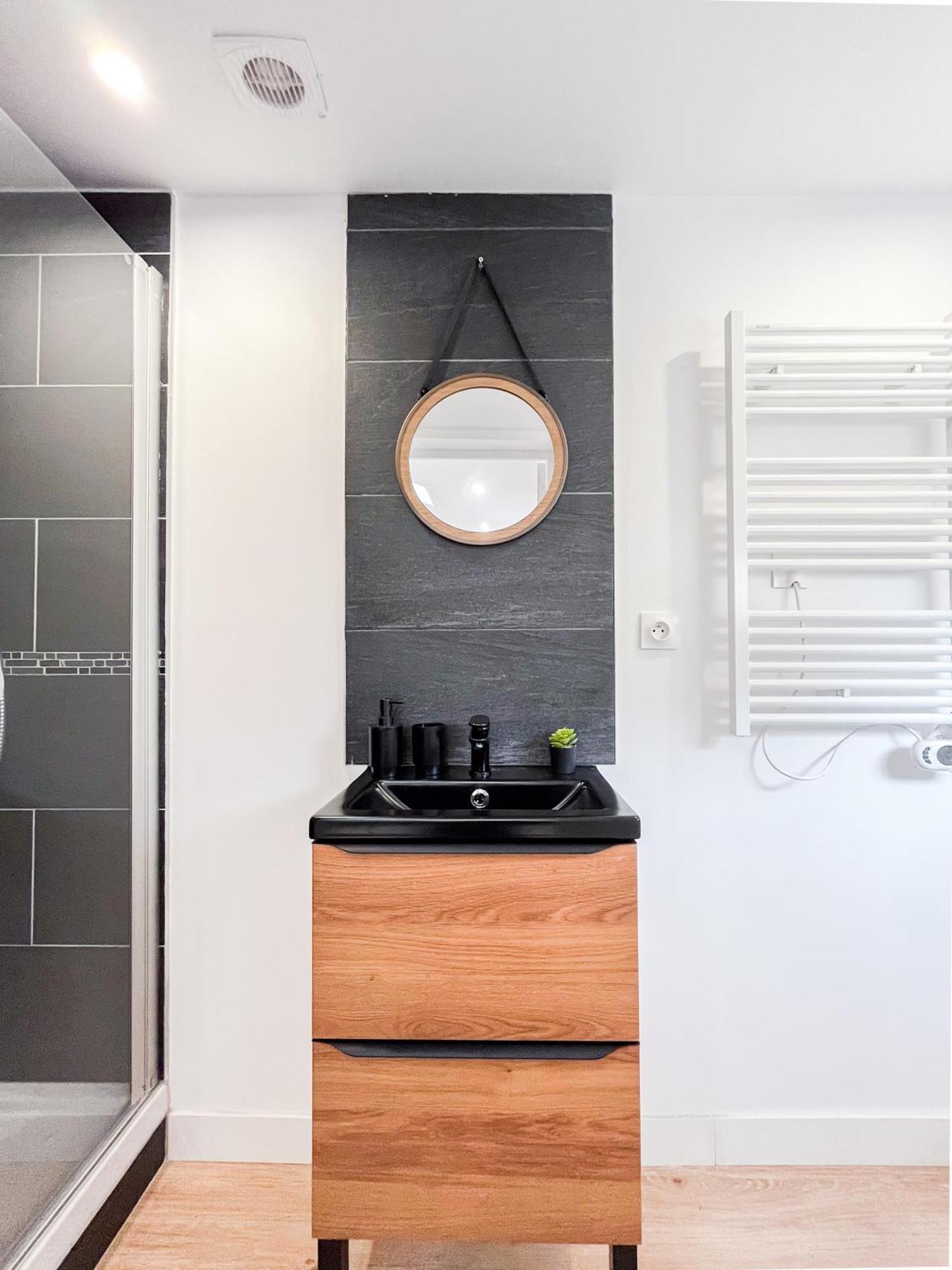 Echoppe Typique Avec Terrasse Villa Talence Exteriör bild