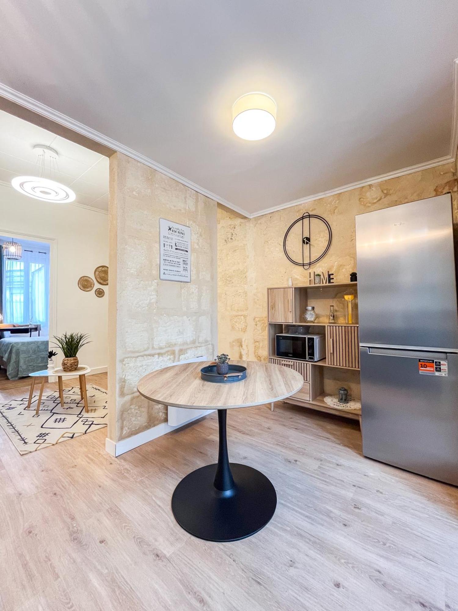 Echoppe Typique Avec Terrasse Villa Talence Exteriör bild