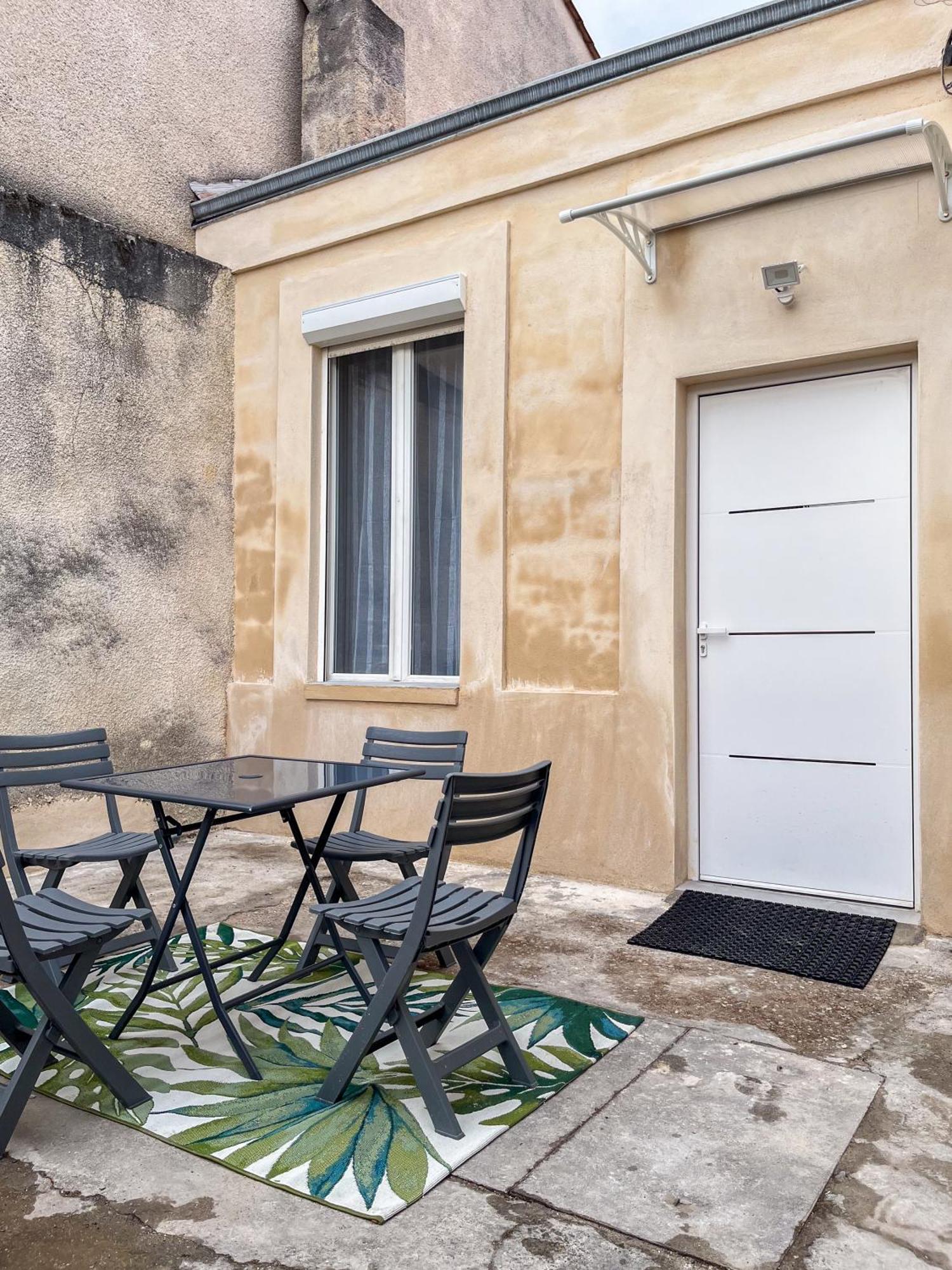 Echoppe Typique Avec Terrasse Villa Talence Exteriör bild